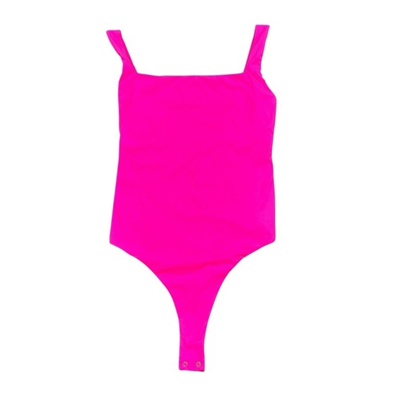 Inlyric Women's Bodysuit Neon Hot Pink Sexy Size XL Sold Out Blogger Fave New - Picture 2 of 6